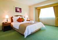 Queen Bed 1b Queen Bed 1b